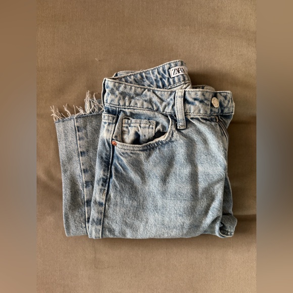 Zara High Rise Straight Jeans • Blue • Size 0 - Picture 5 of 10